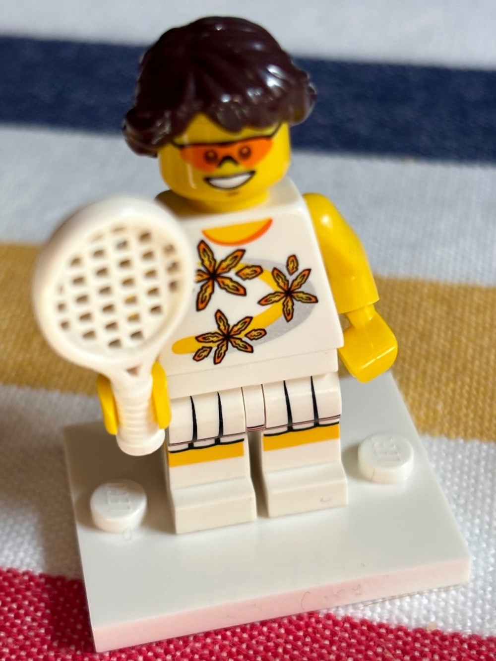 LEGO Tennis Player col269 with stand & accessories.